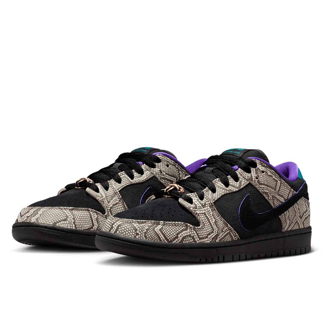 NIKE SB Dunk Low Pro DASHAWN JORDAN (Bright Spruce)